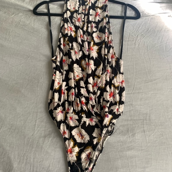 Free People Intimately Super Soft Floral Sure Please Bodysuit | Large - Picture 4 of 10
